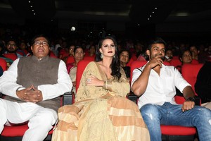 Celebrities at Thikka Audio Launch